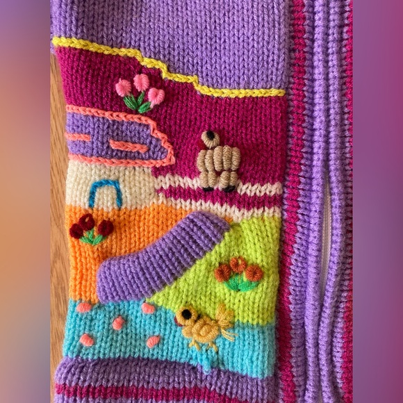 Colorful Knit Children's Hooded Sweater Peruvian Style - Picture 3 of 7